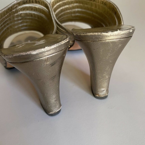 Salvatore Ferragamo Metallic Gold Heels - Picture 5 of 7